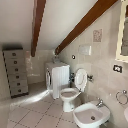 Lägenhet La Casetta Del Borgo