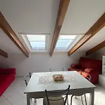 La Casetta Del Borgo Аджерола